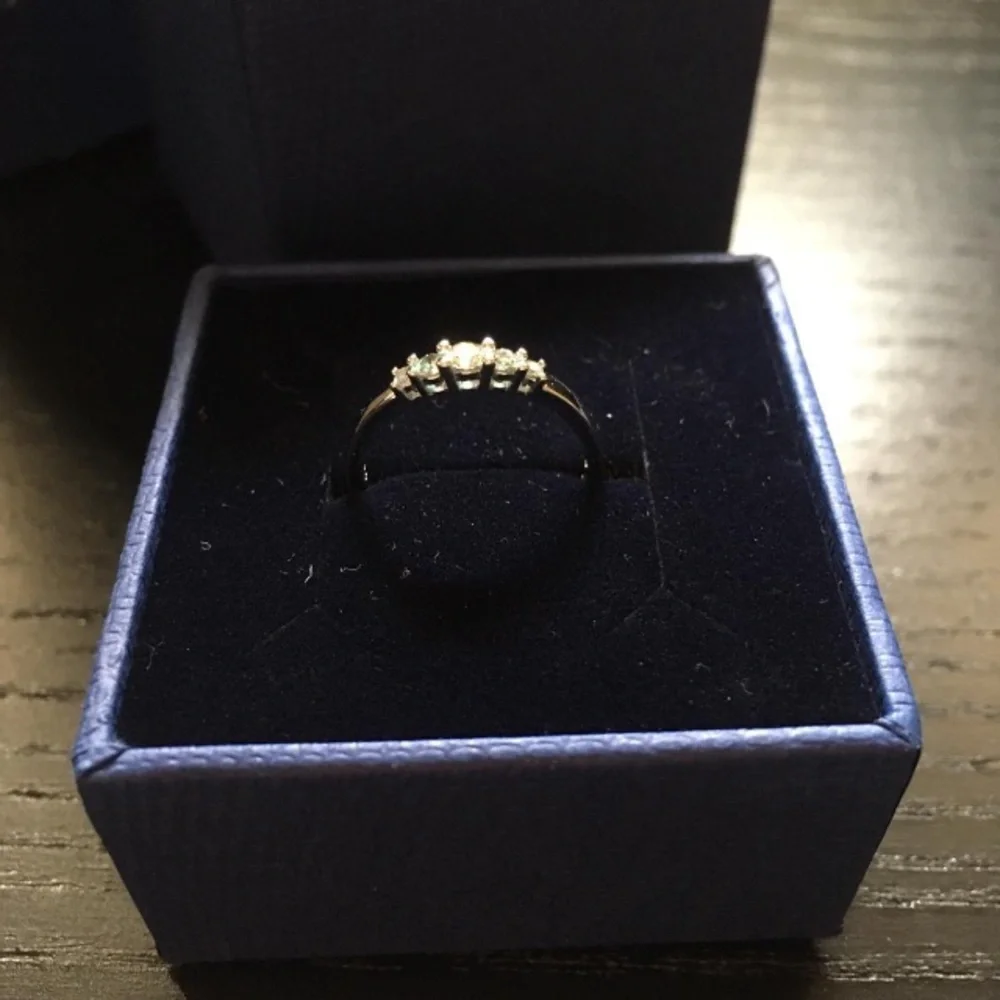 LAST DAYS Swarovski Engagement/ Promise Ring